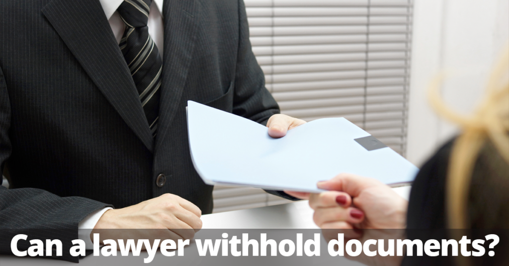 Spanish lawyer solicitor obligation return give back documentation